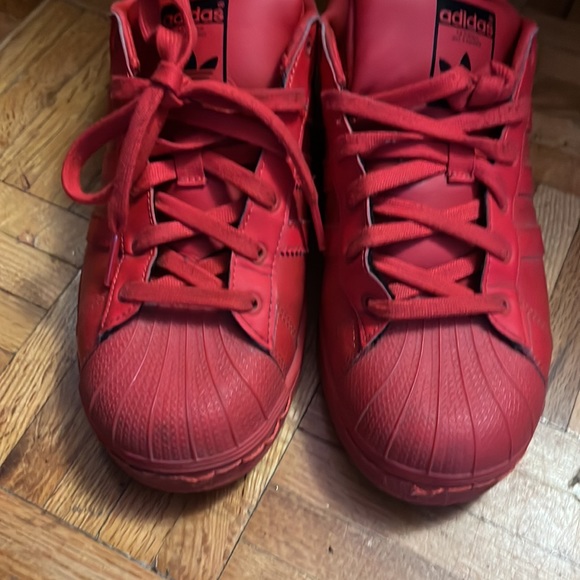 Adidas red sneakers - Picture 2 of 3